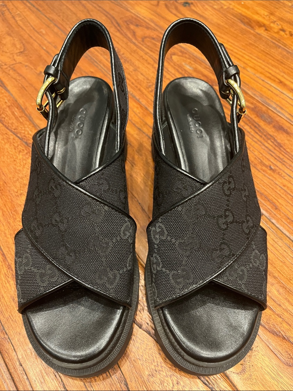 Gucci GG Monogram Granada Canvas & Leather Sandals Sz 37
